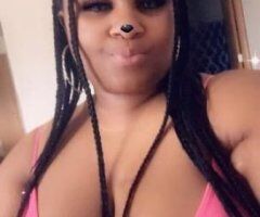 Milwaukee escorts - Head & pussy specials incall only