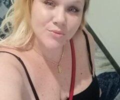 Horny, wet, ready to fuck - Image 3