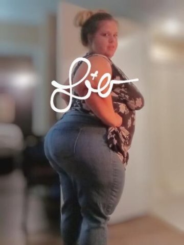 Big BOOTY 🍑 Girl 🎸 ROCKIN Your WORLD! 🌎 BBW MILF ➡ 💚 VIDEO CHAT 💙 VIDEOS 🩵 NUDES 💚 SEXT 👉 Onlyfans.com/LIACASANOVAE11 👈 $11 THRU MAY! - 1