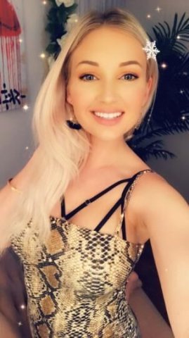 Horny❤💛Queen💛💛Available👄For Hookup😘 - 25 - 1