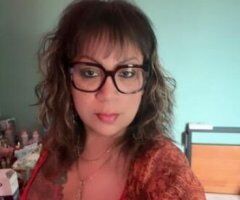 Beautiful thick Mexican cougar Boomshell Ready To Play - Image 4