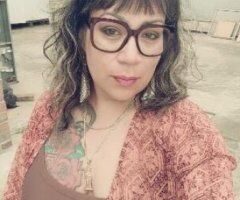Beautiful thick Mexican cougar Boomshell Ready To Play - Image 9