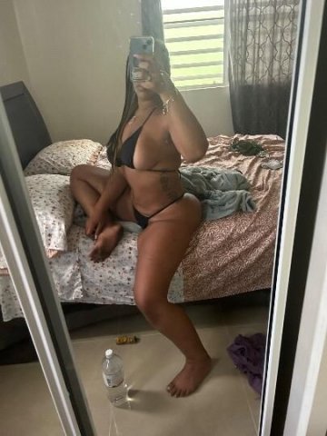 SEXY CLASSY CARAMEL READY TO TAKE CARE OF YOU - 1