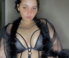 pretty young thang - Image 2