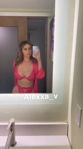 36DDD Exotic Bombshell💕😈😘 - 1