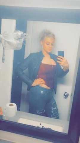 naughty tati,sexy tall & thick call me ya dream chick go ahead and click you know you wanna gimme that dick. - 1
