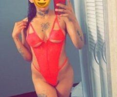 sexy amiri visiting town ready to get wet 💦😘 - Image 2