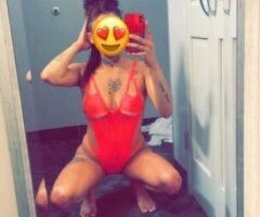 sexy amiri visiting town ready to get wet 💦😘 - Image 3