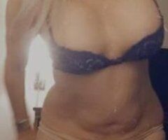 hottie with a body bubbly busty blonde - Image 4