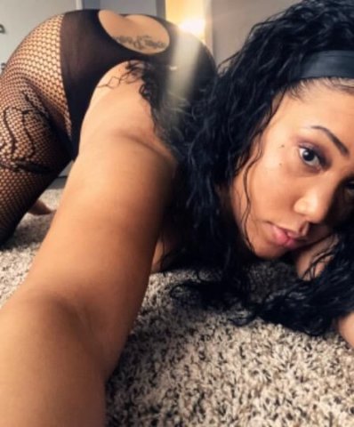Hot, sexy, foreign! New to the DMV area! No drama please!! - 1