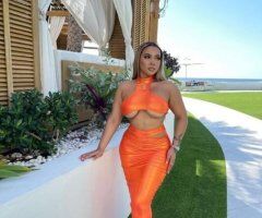 Santa Cruz escorts - pretty lady