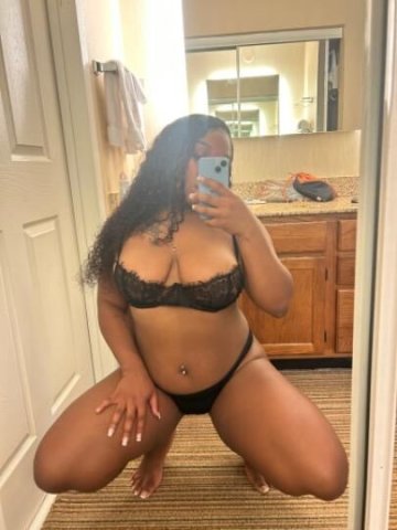 🫦👅I suck dick better than her 👆🏾👅🫦My pussy Better than hers 👇🏾HIGHLY REVIEWED ✅REAL PICS✅ - 1