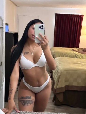 Soy Una hermosa mujer rica - 1