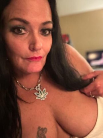 I LOVE FACIALS 👅👅. LETS GET NAKED - 1