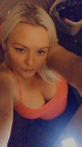 Blonde Bombshell - 1