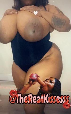 💦💦 BUSTY BEAUTY W/50' ASS💦 - 1