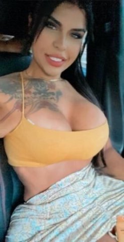 Curvy, Sexy, Fun! - 1