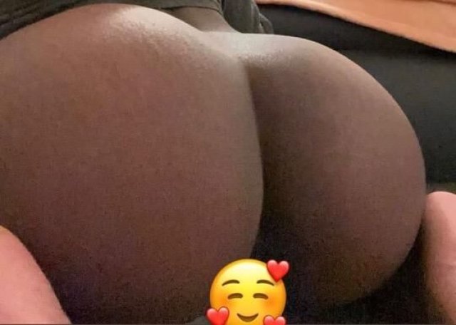 SlimThickkk incalls & out until 4 - 1