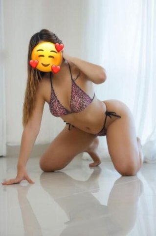 Bella Latina available 24-7 for incall in your area, very hot and horny 😋😈 CALL ME DADDY 😈 - 1