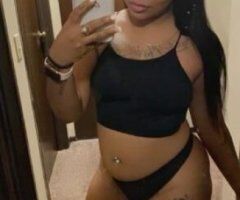 🗣Bck in twn Bck in twn its ur girl apple 👅 - Image 4