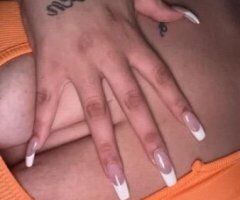 Lets Start Our Day Off Tight & Right Im Back And Horny 😍😩 - Image 3