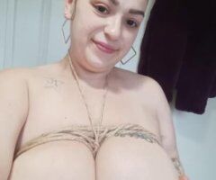 SEATTLE\DOWNTOWN AREA OC *🚗 PLAY ALSO AVAILABLE!!!* TITTY LOVERS VERY BUSTY 😜🔥$$PERSONAL CONTENT VIDS & PICS$$🔥 💦🍒😛$$VID CALLS!$ Cardate available also-RN!!! - Image 4