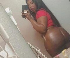 THICK and WETTT 🍑💦 - Image 5