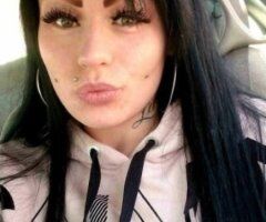 sugarr n' spicee 🍬 boo lemme warn yuu rightt noww , im cold as icee 🧊 fuccin witt'me is ALL naughtyy n' nuthin nicee 🔥 - Image 3