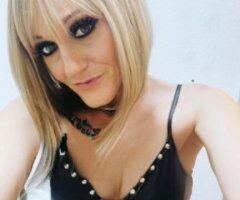Palm Springs escorts - New In TOWN!!!! Sexy🩷 MATURE💖 petite Porn STAR🌟🌟 BABE👩🏻