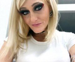 New In TOWN!!!! Sexy🩷 MATURE💖 petite Porn STAR🌟🌟 BABE👩🏻 - Image 3