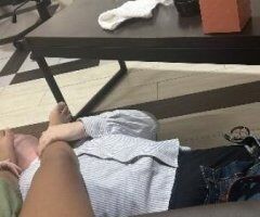 Huntsville escorts - ‼ Feet / Ballbusting / Pegging/Milking Meets