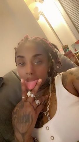 The Qing and her Queen is in your city!! To eat!$$$🌹🌹🌹🌹🌹 - 1