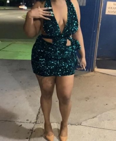 curvy content creator ready to meet😋💰 - 1