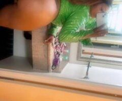 come see your favorite girl 🫦🍸🍾 CUM PLAY💦 Cum suck my nipples TELL I CUM 🍓💦 all over - Image 3