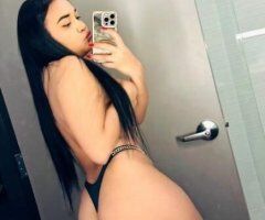 Latina Sexy - Image 2