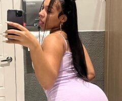 Im in town tonight 🤪 come experience Skyli babe 🫴💋 - Image 2