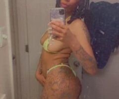 Tight🫦and Tasty👅... Super Wet Pussy👀 - Image 10