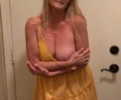 🔥Old Milfy Car Fun💕OutCall / Incall💕Live Video Sex💋Content Sell💞 - Image 3