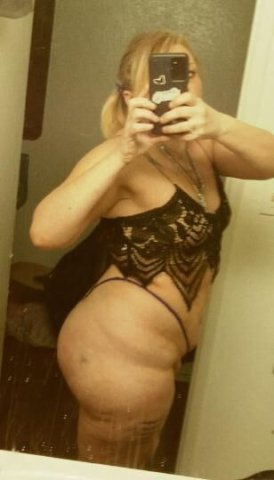 waiting for u my darlyings ..bday special 😜o, hello there🤗trucker friendly 😋 Carving something wet sexy curvy thick sweet need relief 😮‍💨 no problem🙋lets get wet 💦and 🔥 - 1