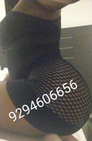 Slim thick ebony - 🤍 - 1