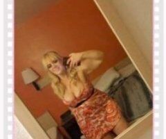 🥳🥳 🥰🥰HOT OUTSIDE BUT ITS WET IN HERE🤪 - Image 2