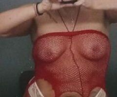 Bloomington escorts - more SPECAILS taco tuesday$$brr! its cold! my nipples are hard my clit is smokin i need some dick and im not jokin! HOLY SHIT$ special $ make out thick curvy milftype of MILF..