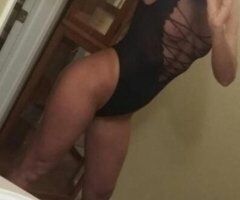 Sexy Blonde Girl Next Door - Image 4