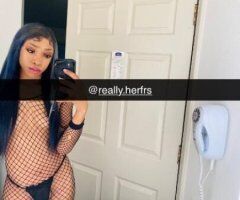 PROCEED W CAUTION SLIPPERY WHEN WET😻👸🏽🥀 (OUTCALLS, CARPLAYY) - Image 4