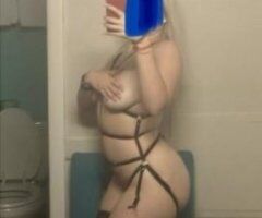Panama City escorts - thick blonde