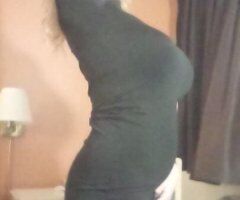 San Mateo escorts - in south city at travelodge for the week