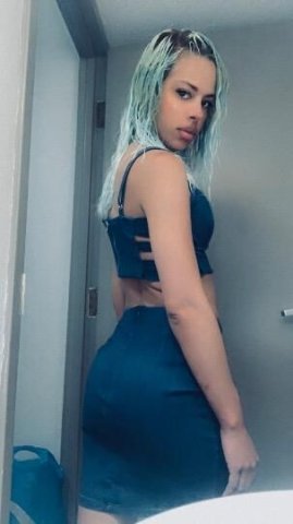 petite fun size latina looking for a fun time - 1