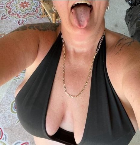 BBW seeking Men Over 40 - 1