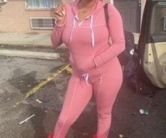 Juicy coochie😻😻😻5 Star Service Best prices in town ✨ Cream Show 💦 COME HAVE FUN PAPI 👅👅 Last day in town ask about my last day special 🙃🙃🙃 - Image 2