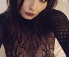 AVAILABLE NOW!! Seductive and sassy.... Hot brunette seeks generous professional gentleman - Image 3